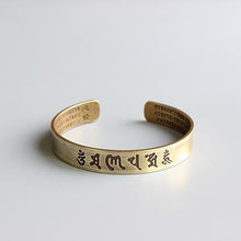 Load image into Gallery viewer, Tibetan Buddhist Mantra Brass Bangle 【New Units】